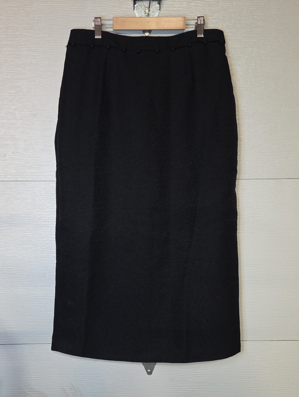 Classic Black Pencil Skirt with Clean Lines